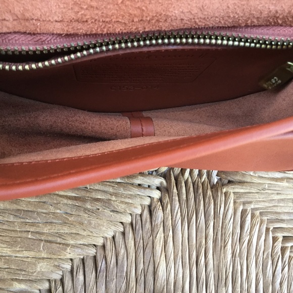 *SOLD* SportsCoach Tan Crossbody Saddlebag Cowhide - Picture 7 of 8